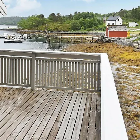 Ferienhaus Holiday Lesundbrygga Lesund